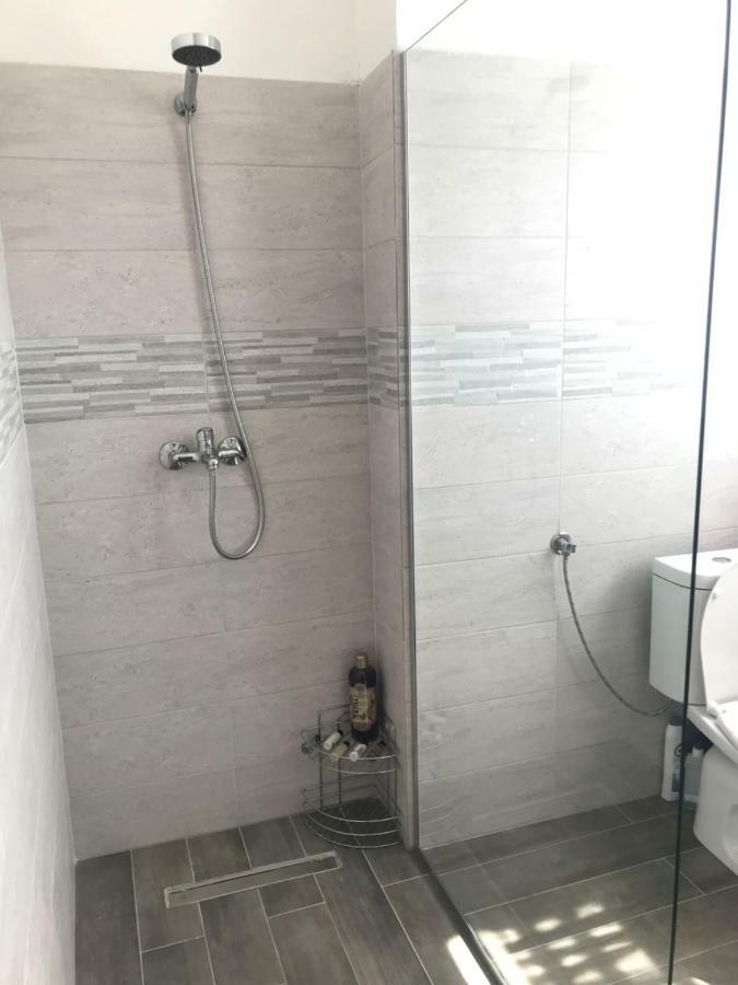 Podgorica Center Apartment Luaran gambar
